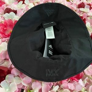 Ivy Park Drip 2.2 bucket hat